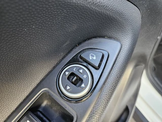 Hyundai i20 – thumbnail 16