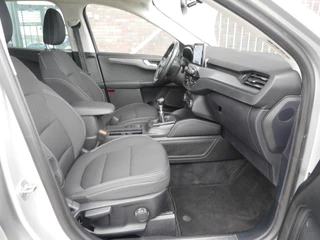 Ford Kuga – thumbnail 12