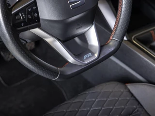 SEAT Leon – thumbnail 24