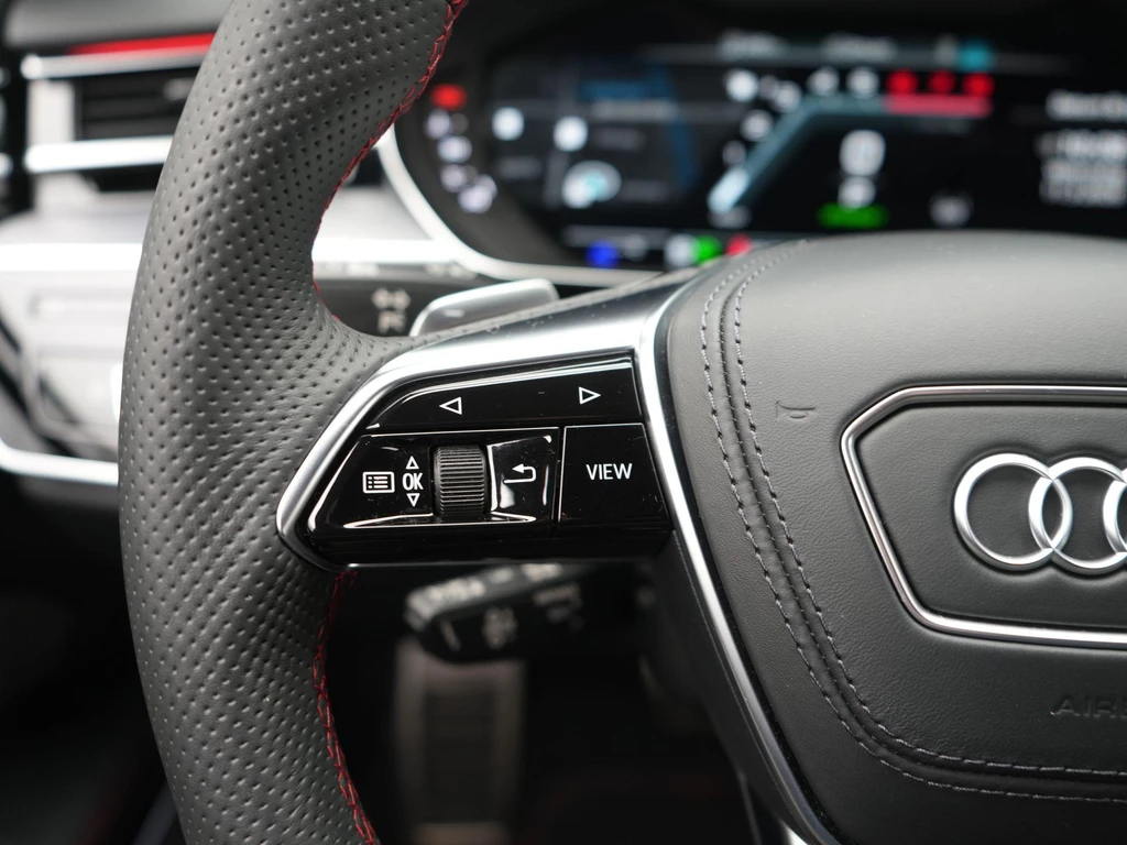 Audi S8 – foto 17