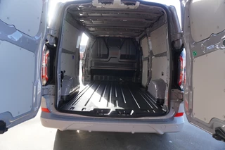 Ford E-Transit – thumbnail 13