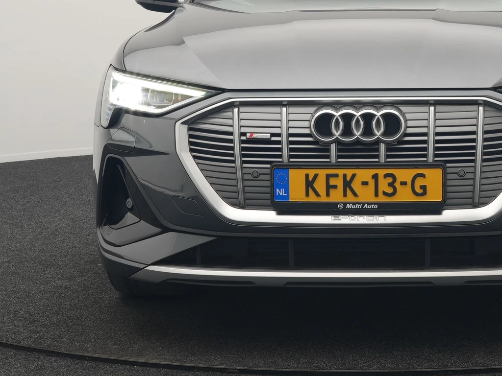 Audi e-tron – foto 10