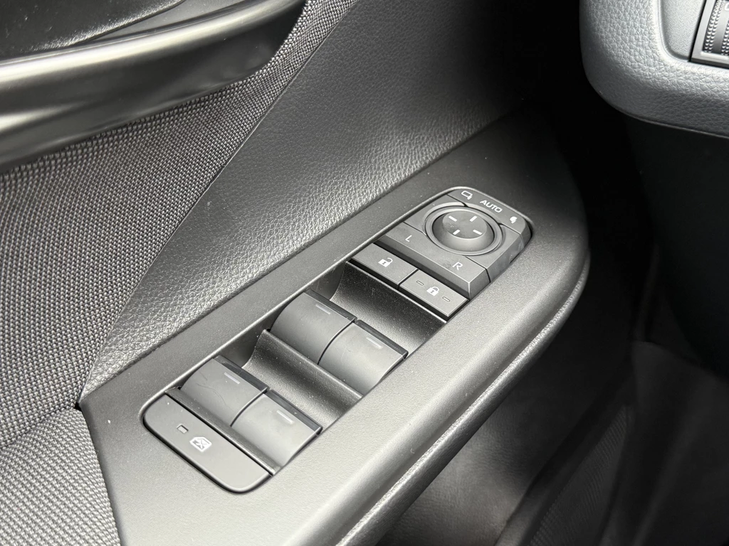 Toyota C-HR – foto 14