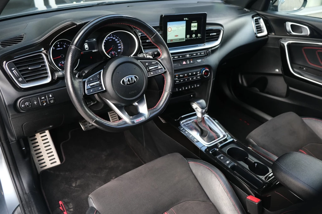 Kia ProCeed – foto 9