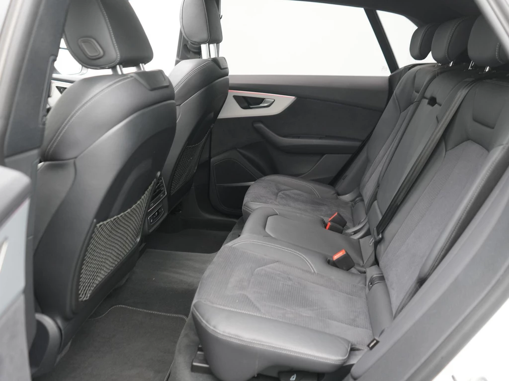 Audi Q8 – foto 54