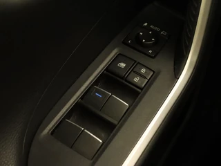 Toyota RAV4 – thumbnail 25