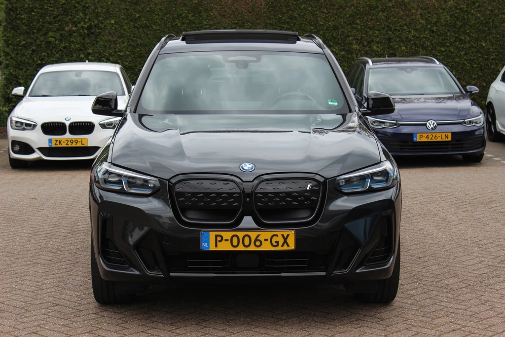 BMW iX3 – foto 9
