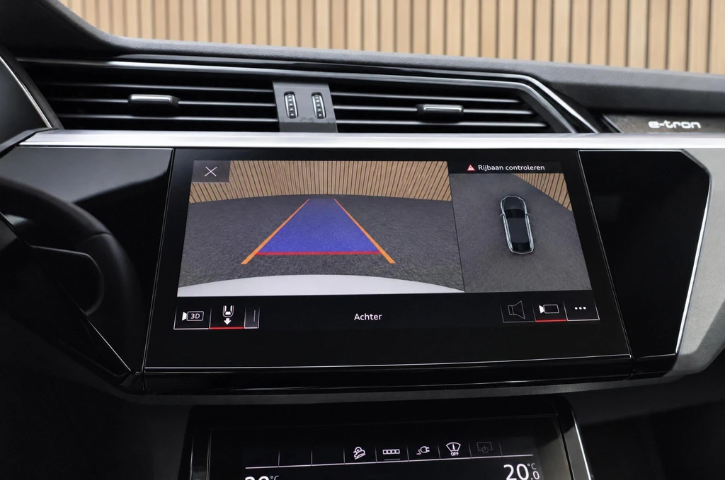 Audi e-tron – foto 17