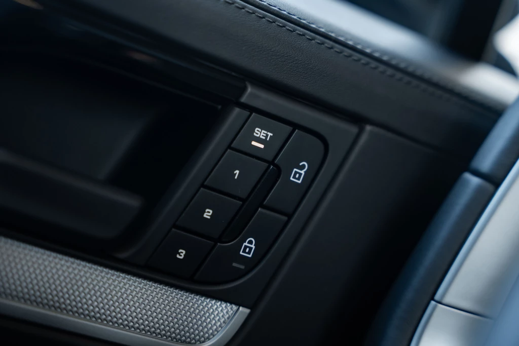 Porsche Cayenne – foto 27