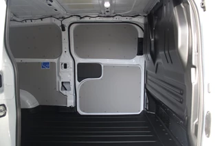 Ford E-Transit Custom – thumbnail 48
