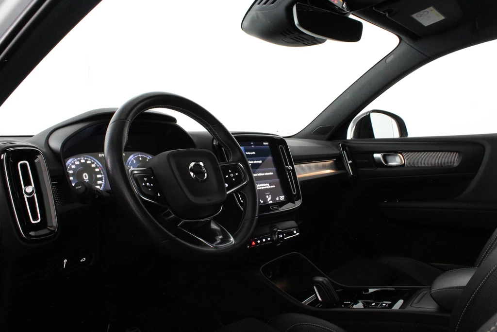 Volvo XC40 – foto 14