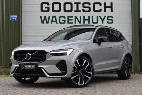 Volvo XC60 2.0 T6 Plug-in hybrid AWD Ultimate Dark | Bowers & Wilkens | Luchtvering | 360 Camera | Trekhaak |