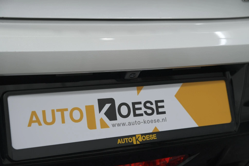 Peugeot e-208 – foto 18