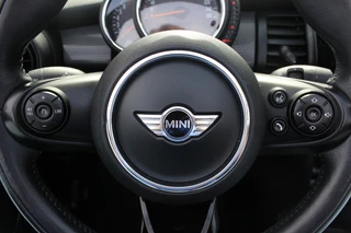 MINI Cooper Cabrio – thumbnail 32