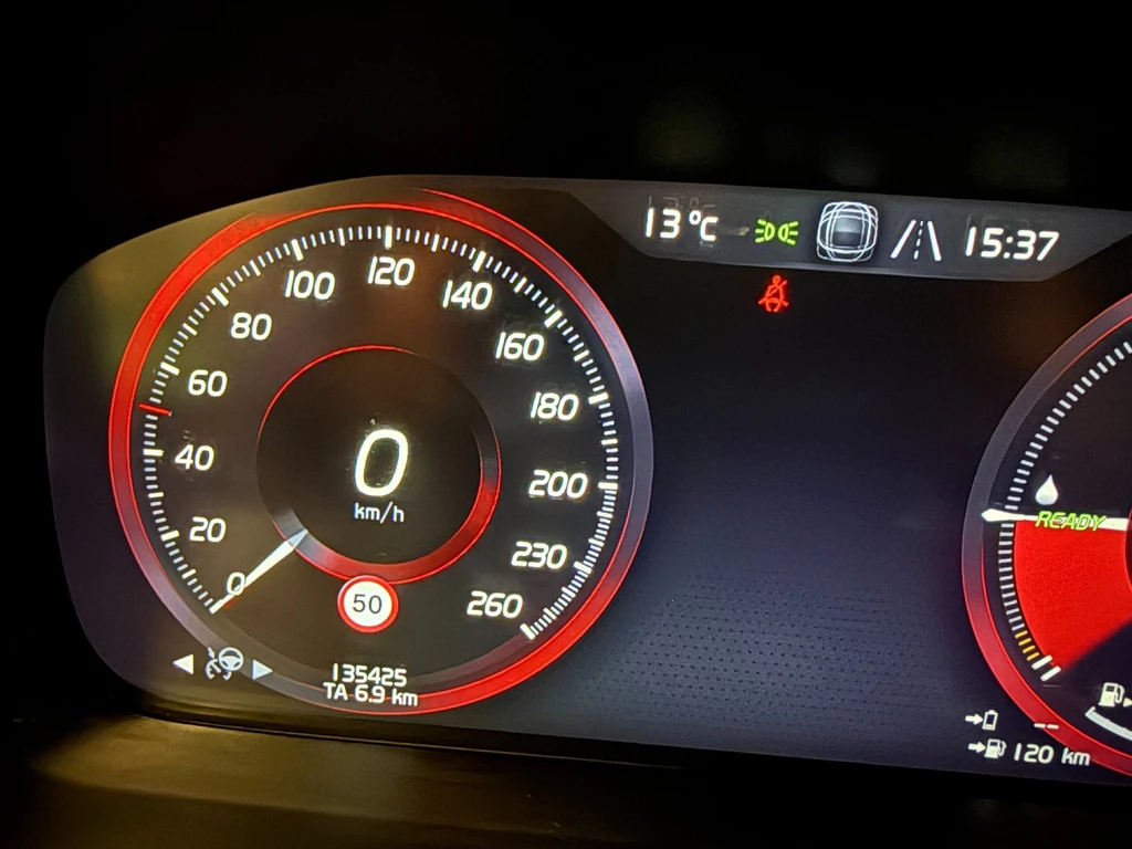 Volvo XC90 – foto 37