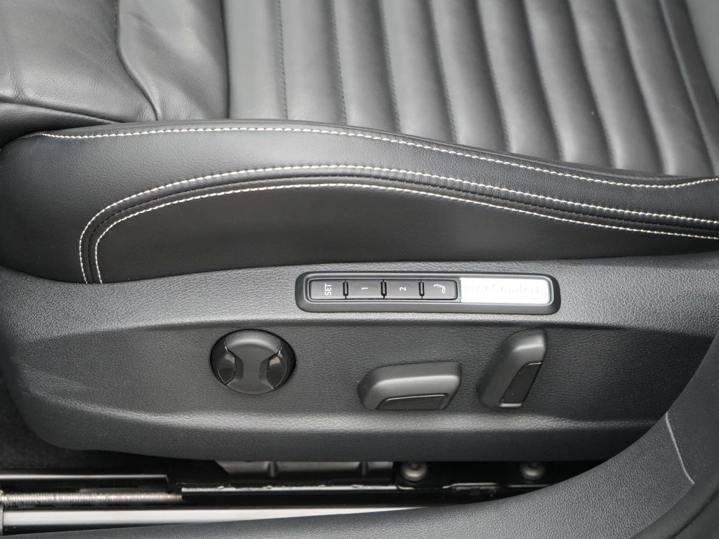 Volkswagen Passat – foto 49