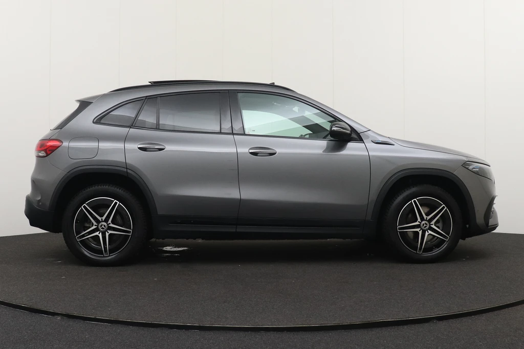 Mercedes-Benz EQA – foto 5