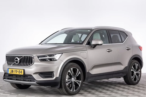 Volvo XC40 1.5 T4 Recharge Inscription | LEDER | Full LED | NAVI | PHEV -HEMELVAART OPEN!-
