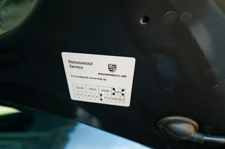Porsche 911 – thumbnail 54