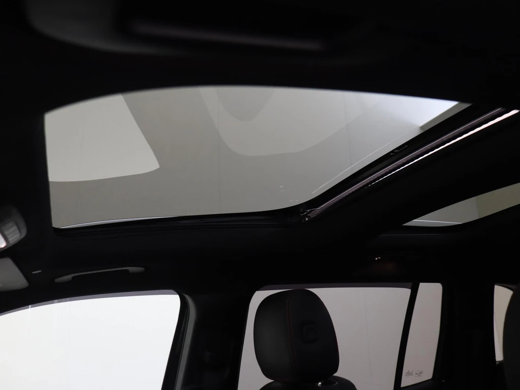 Mercedes-Benz GLB – foto 32