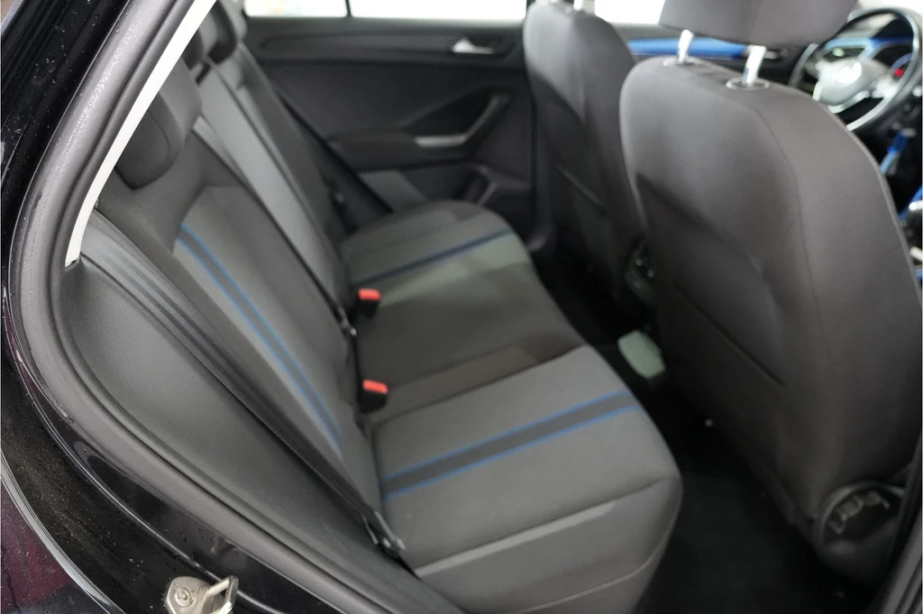 Volkswagen T-Roc – foto 19