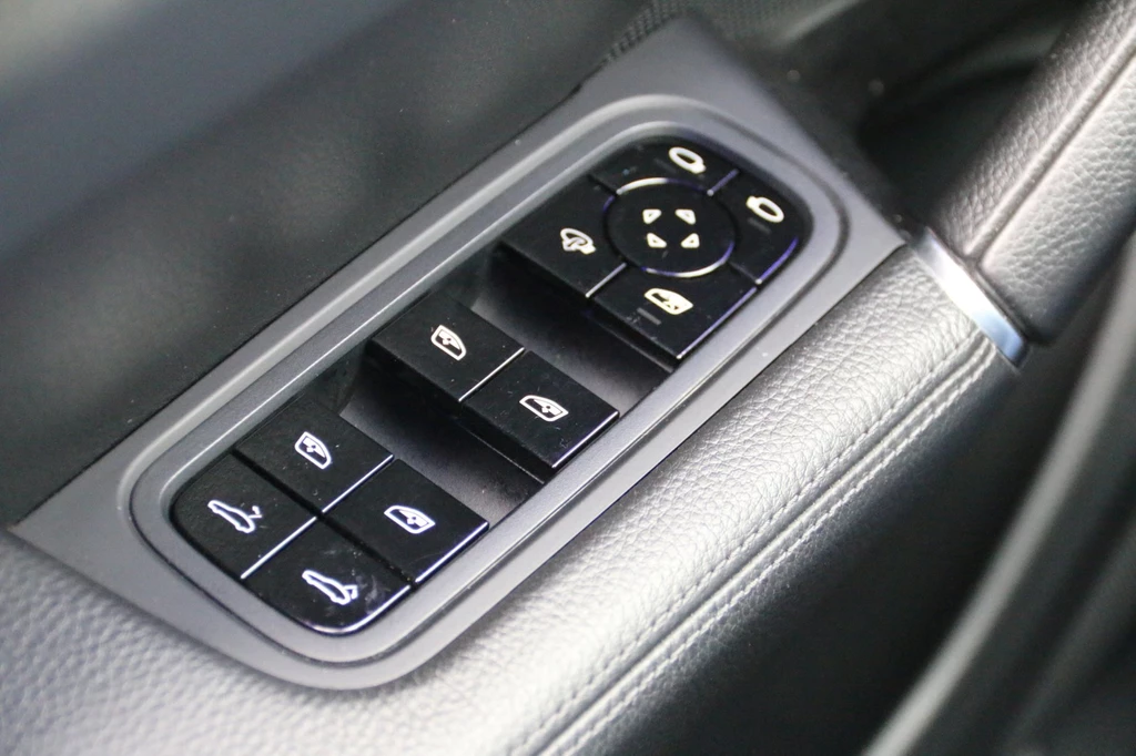 Porsche Cayenne – foto 23