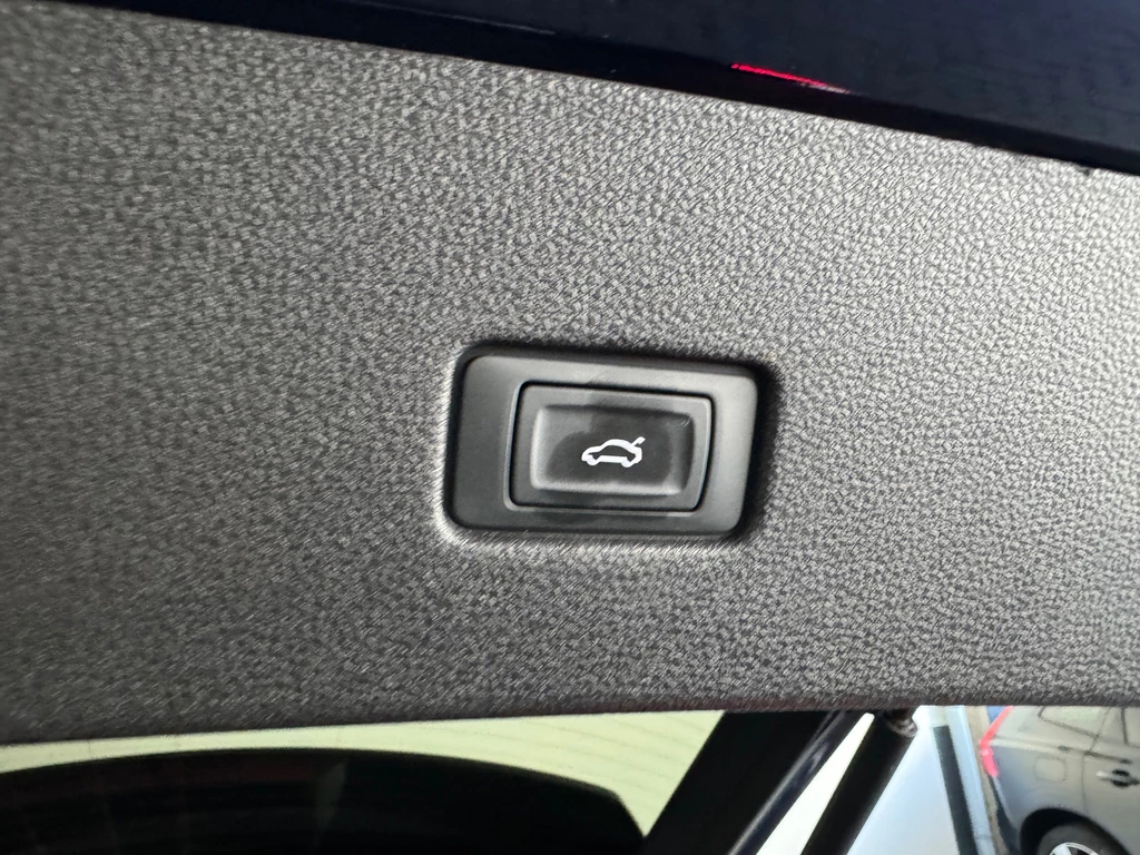 Audi Q8 – foto 25