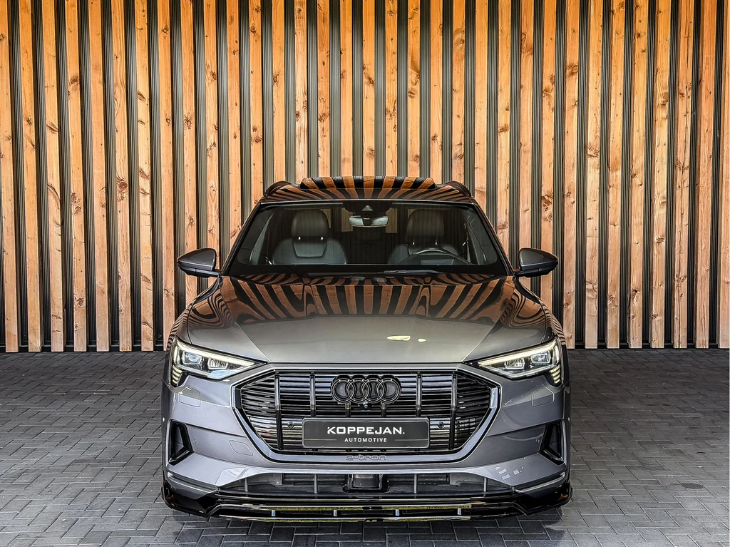 Audi e-tron – foto 15