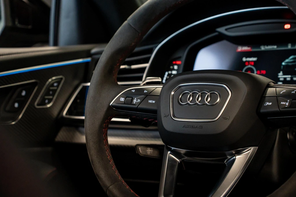 Audi RSQ8 – foto 38