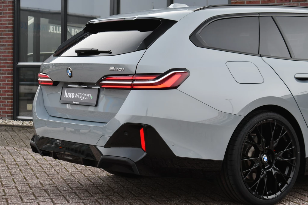 BMW 5 Serie – foto 16