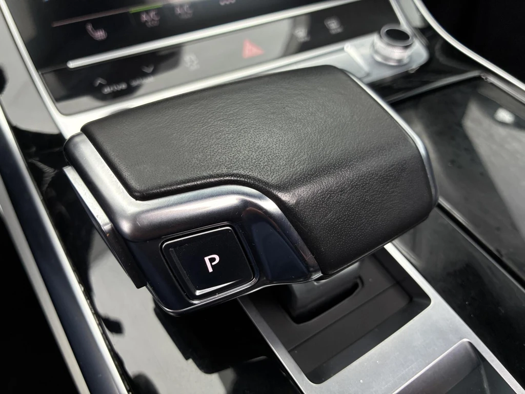 Audi Q8 – foto 17