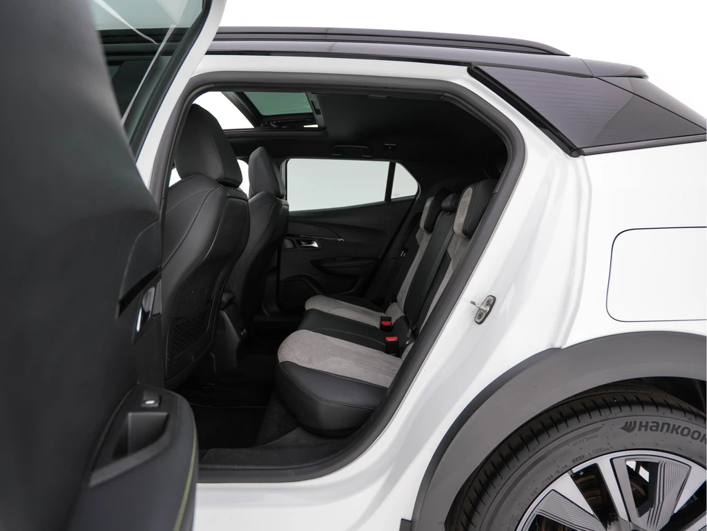 Peugeot e-2008 – foto 10