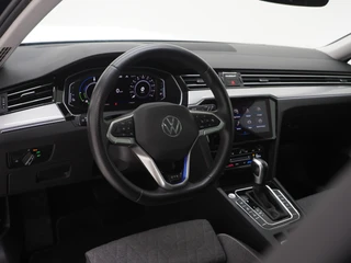 Volkswagen Passat – thumbnail 18