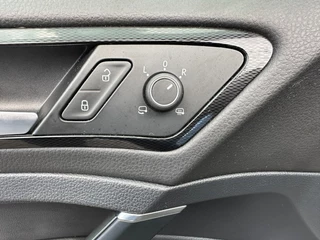 Volkswagen Golf – thumbnail 28