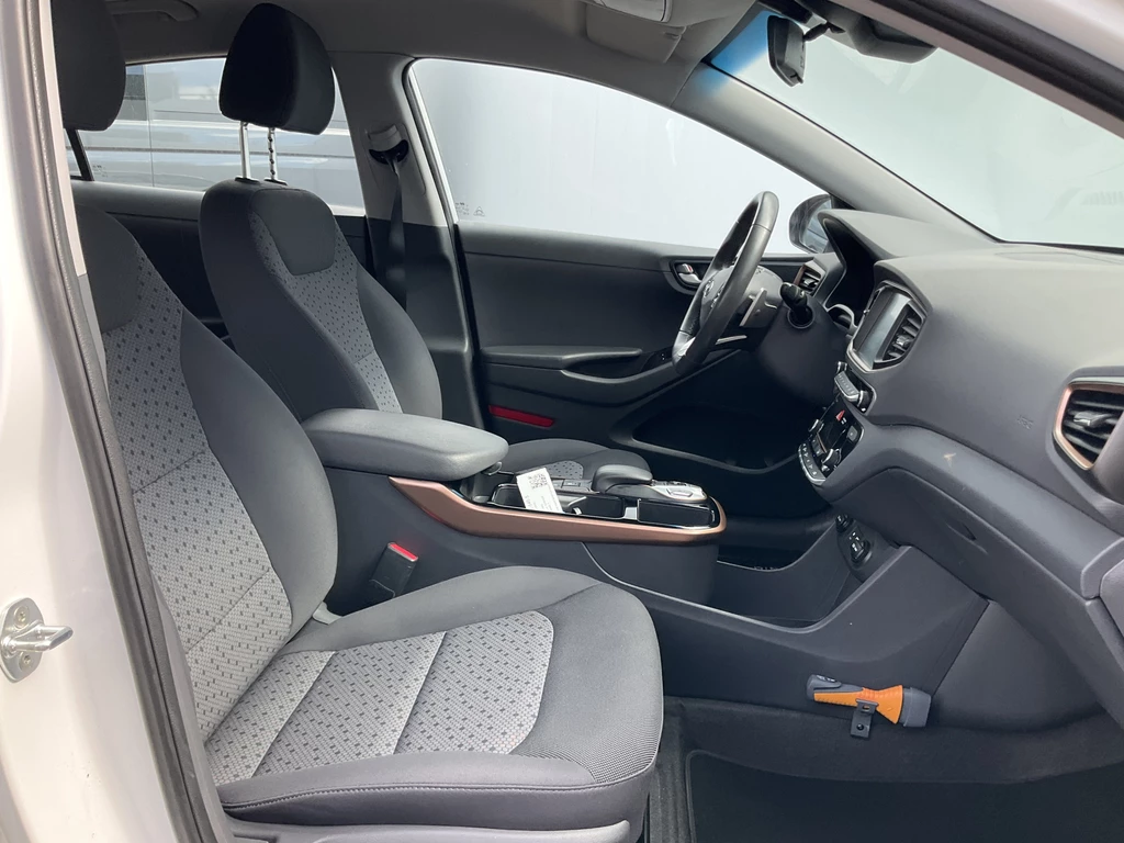 Hyundai IONIQ – foto 21