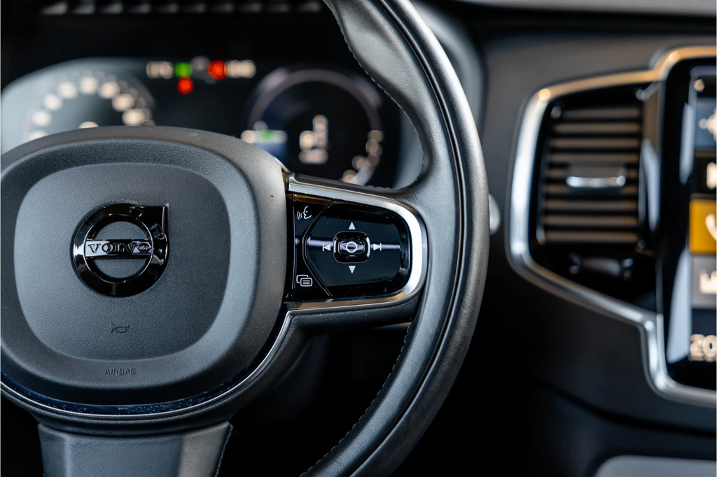 Volvo XC90 – foto 32