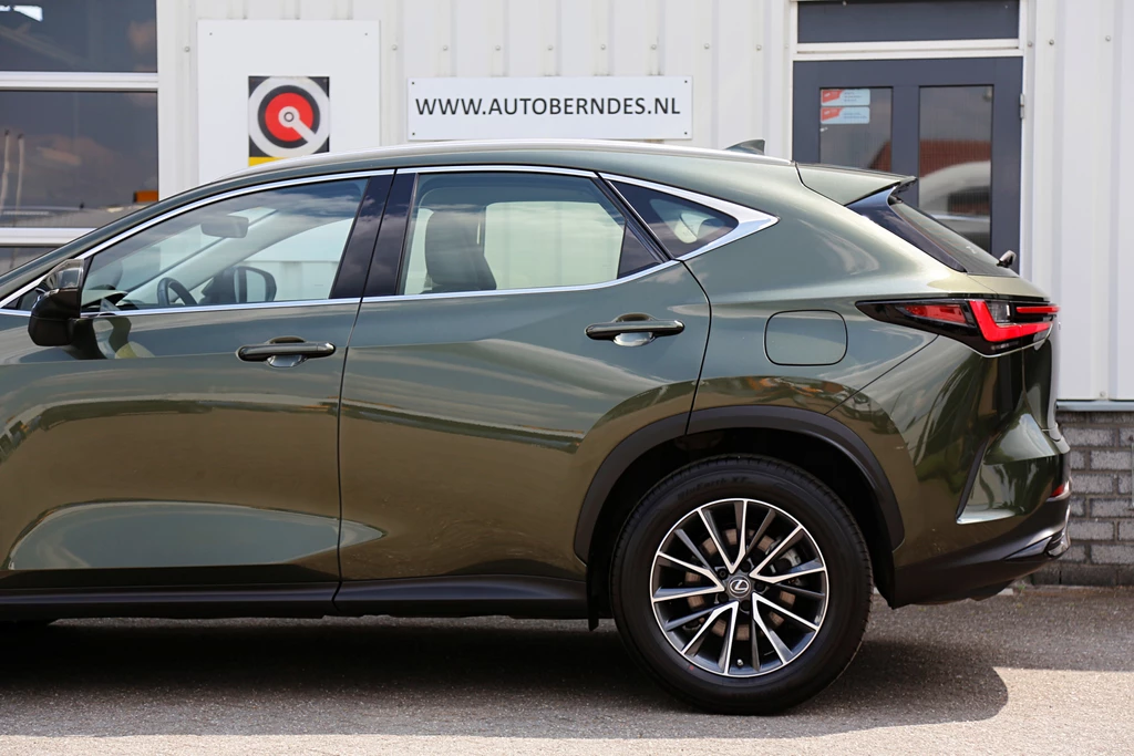 Lexus NX – foto 5