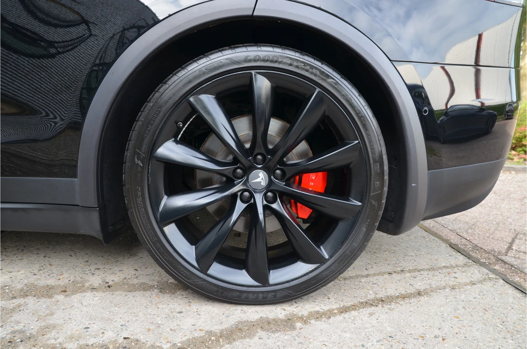 Tesla Model X – foto 39