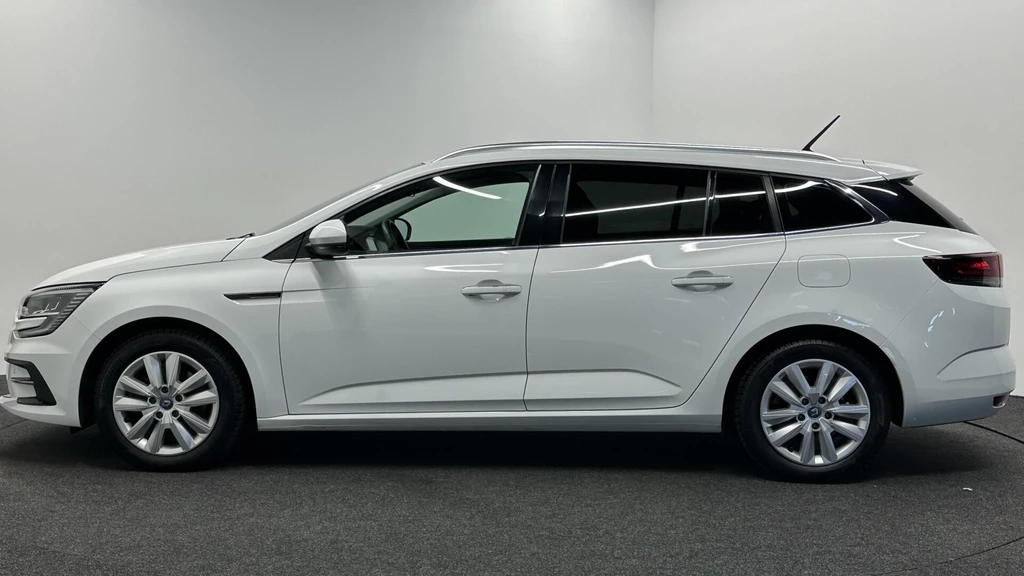 Renault Megane E-Tech – foto 2
