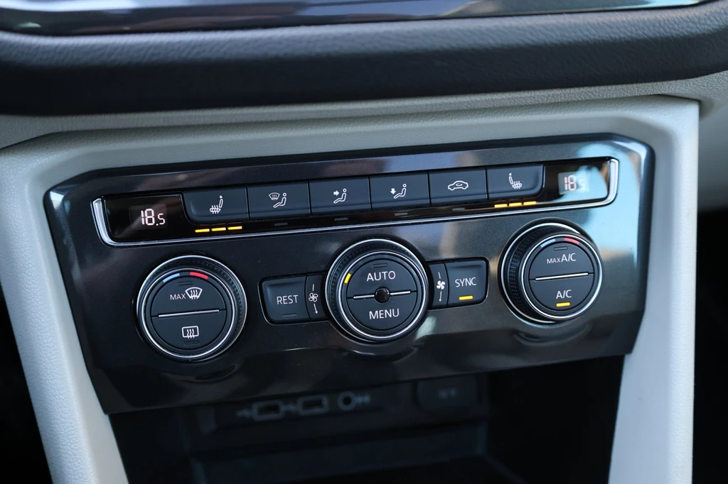 Volkswagen Tiguan – foto 18