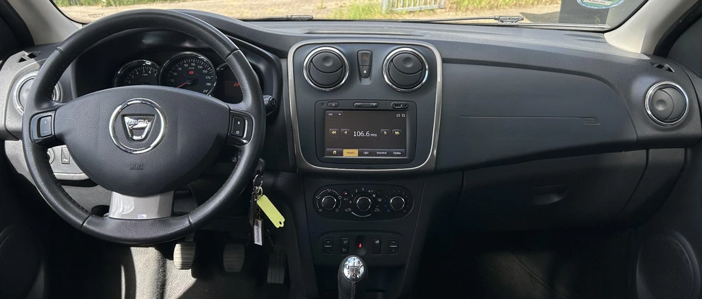 Dacia Logan – foto 11