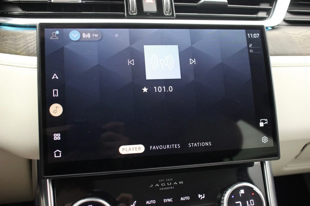 Jaguar XF – foto 31