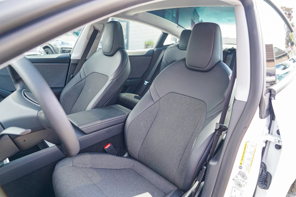 Tesla Model 3 – foto 11