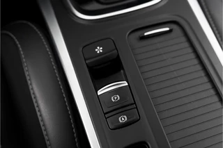 Renault Megane E-Tech – thumbnail 16