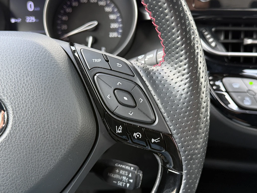 Toyota C-HR – foto 19