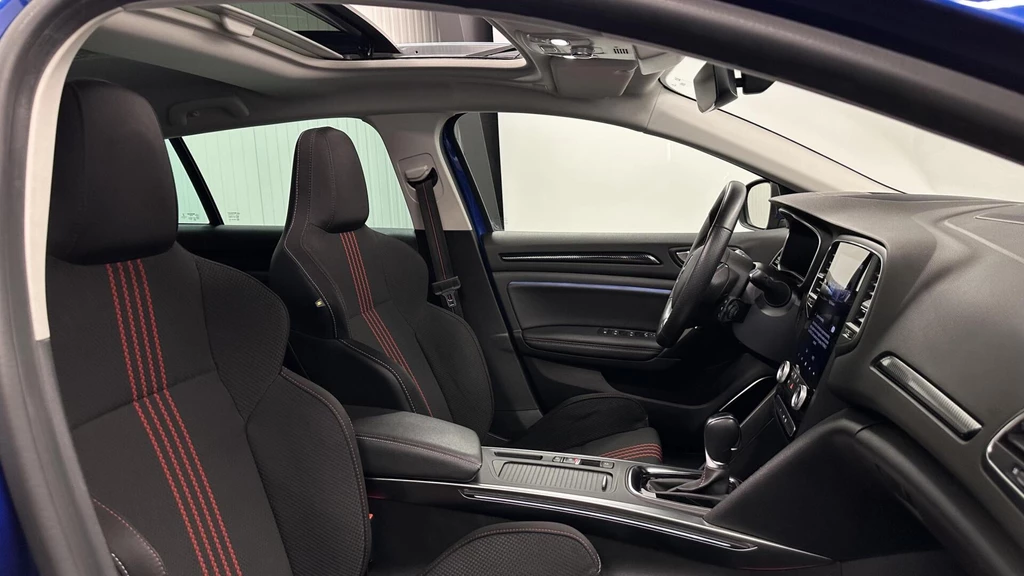 Renault Megane E-Tech – foto 9