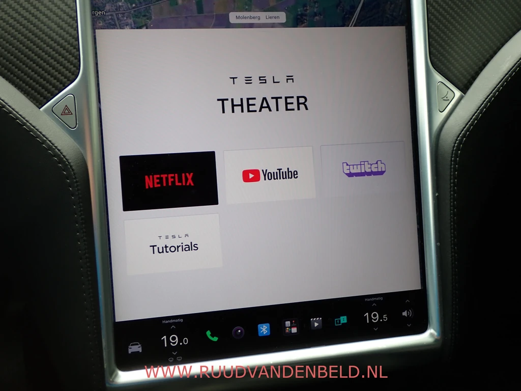 Tesla Model X – foto 27