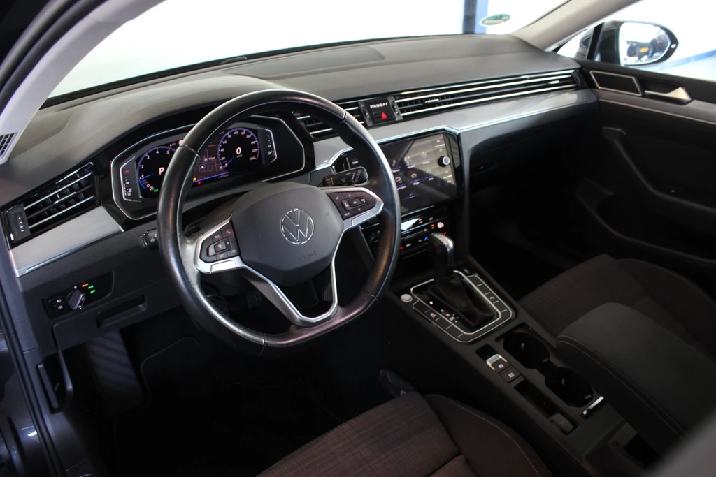 Volkswagen Passat – foto 4