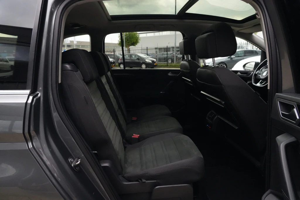 Volkswagen Touran – foto 28