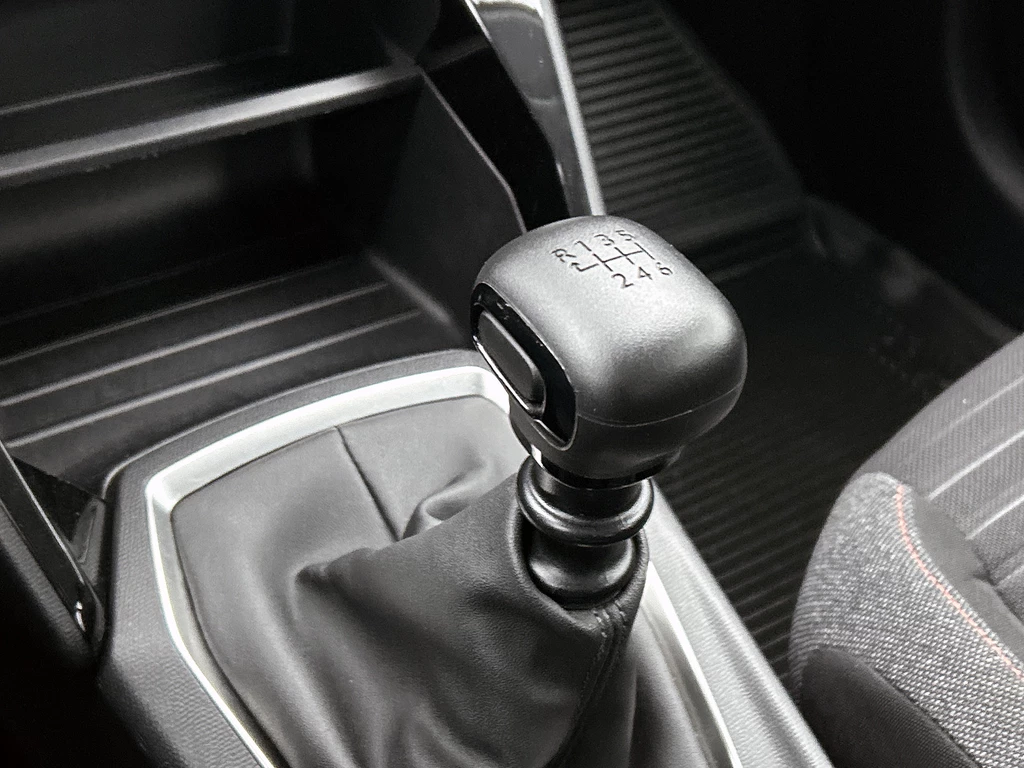 Peugeot 208 – foto 14